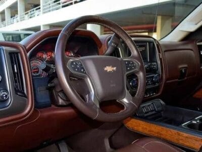 Chevrolet Silverado HIGH COUNTRY REAPER 2015 1 out of 5 in UAE