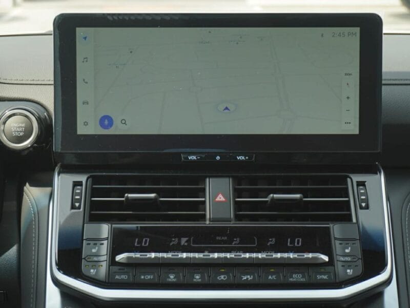 Toyota Land Cruiser VX3.3 2025