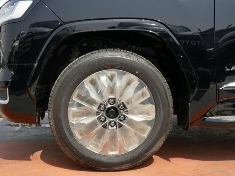 Toyota Land Cruiser VX3.3 2025