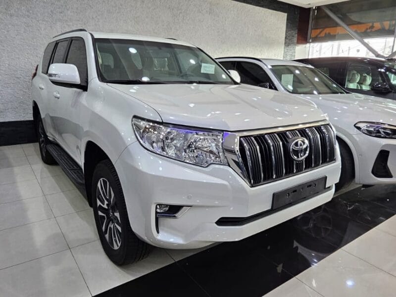 Toyota Prado 2023