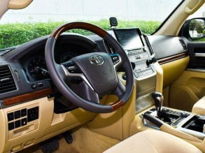 Toyota Land Cruiser EXR 5.7 V8 2017