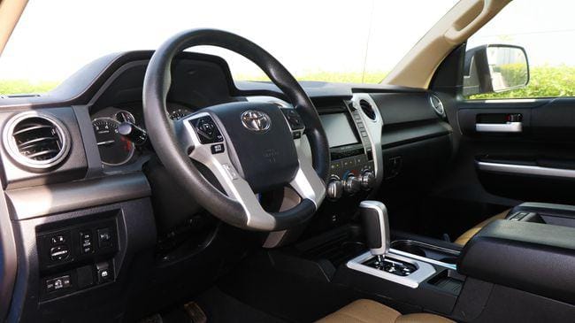 Toyota Tundra SR5 2016