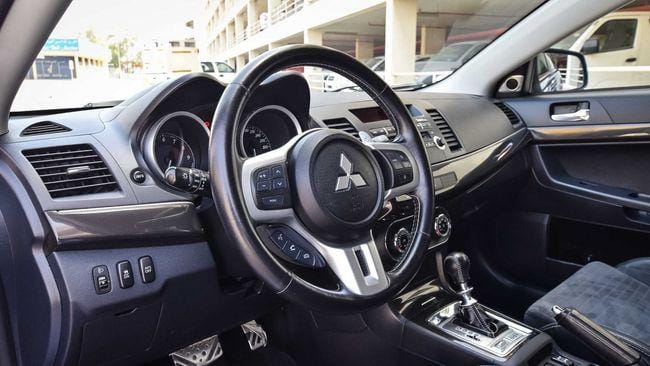 Mitsubishi Evo 10 2011