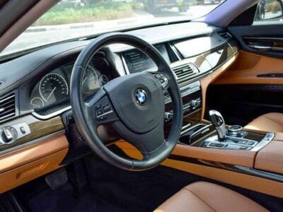 BMW 730Li Li 2013