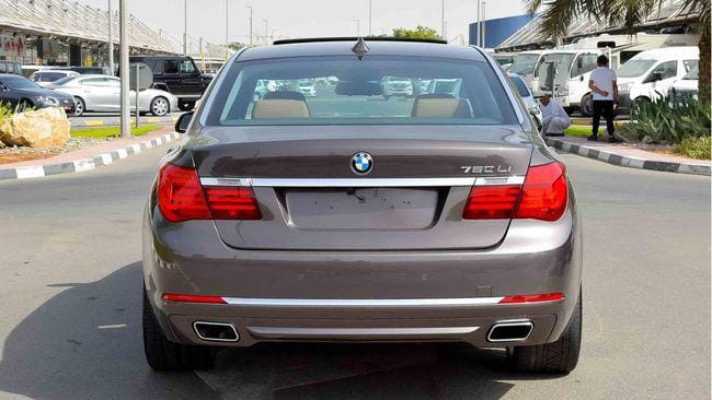 BMW 730Li Li 2013
