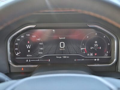 GMC Sierra 2024/ 5.3L V8 AT4 Regular Cab (AWD) 3 Years Warranty&Service. For Local Registration +5%