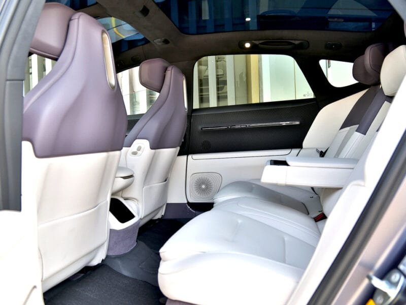 Avatr 12 Matte Blue GT Top Version Sport Hatchback with 3 Lidar Pure Electric 2024