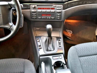 BMW 320i Low mileage V6 2003 Japan