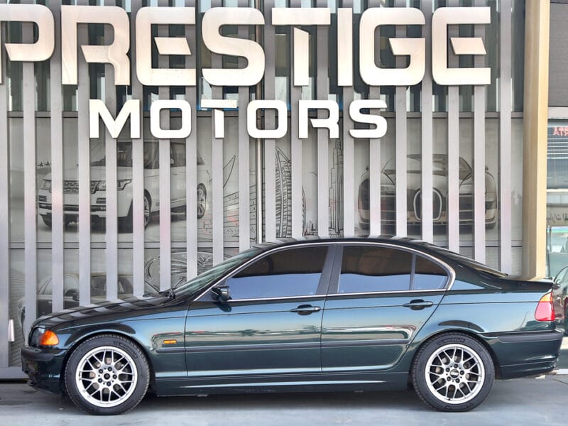 BMW 320i Low mileage V6 2003 Japan