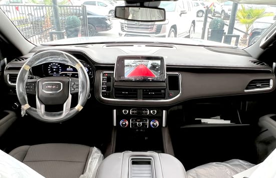 GMC Yukon SLE 2024