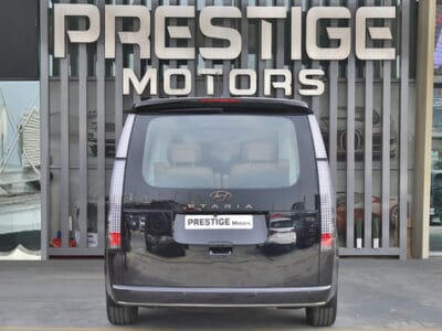 2022 Hyundai Staria VIP 4-seater GCC 2 Years Warranty
