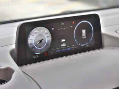 2022 Hyundai Staria VIP 4-seater GCC 2 Years Warranty