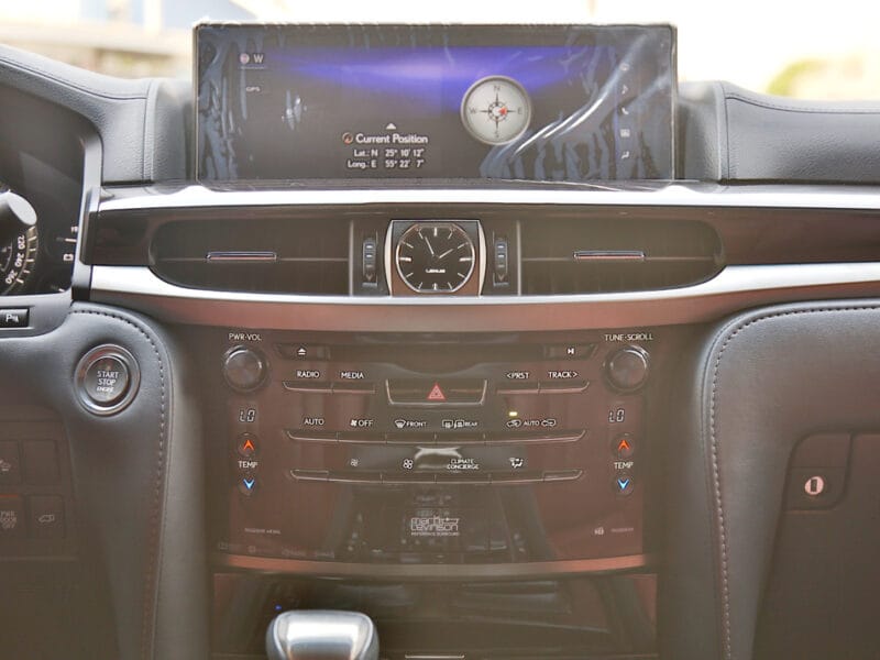 Lexus LX570 2019 Black Edition