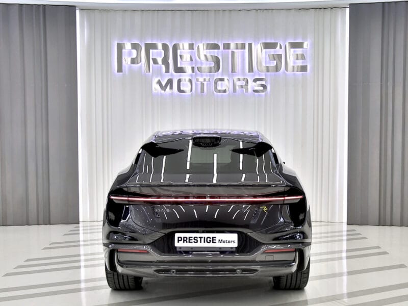 Lotus Eletre R+ 2024