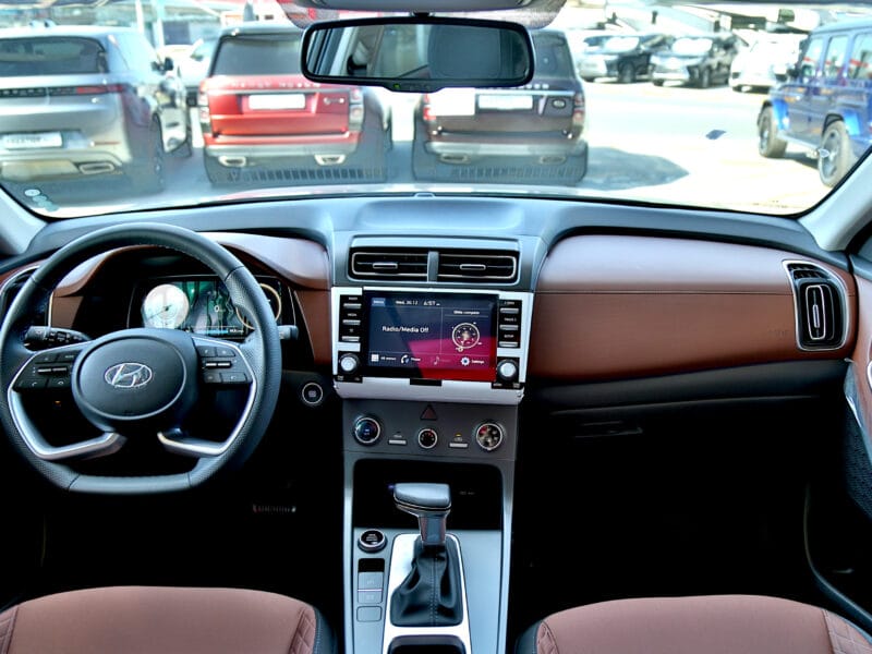 Hyundai Grand Creta GCC 2022 7seats Local Registration +10%