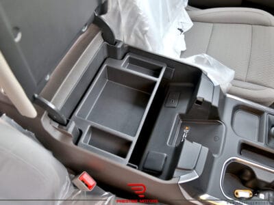 GMC Sierra Elevation 1500 CREWCAB 4WD 5.3 GCC 2024 For Local Registration +5%