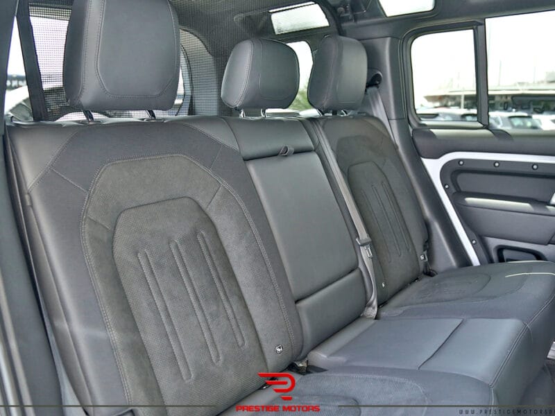 Land Rover Defender URBAN Kit 2022 V8 with Maltik full exhaust system