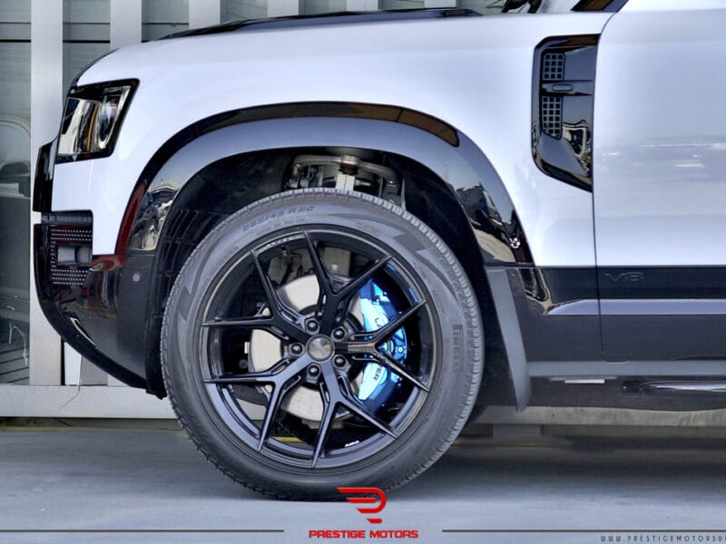 Land Rover Defender URBAN Kit 2022 V8 with Maltik full exhaust system