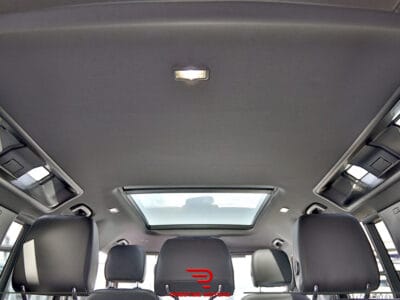 Land Rover Defender X-DYNAMIC 110 SE P400 AWD 2024 Local Registration + 10%