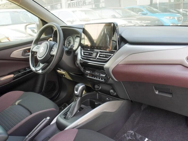 2025 Suzuki Fronx Silver 4-Cylinder Engine Automatic