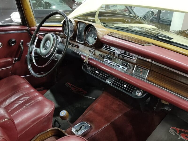 1967 Mercedes-Benz 300SE