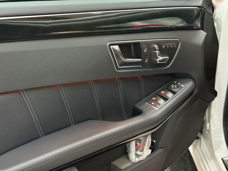 2011 Mercedes-Benz E 400 Hybrid