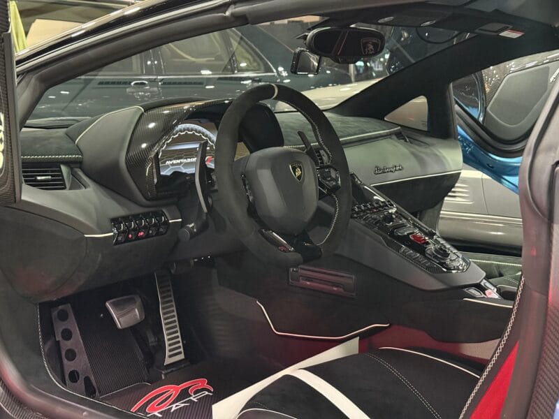 2021 Lamborghini Aventador SVJ