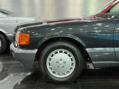 1991 Mercedes-Benz 560 SEL