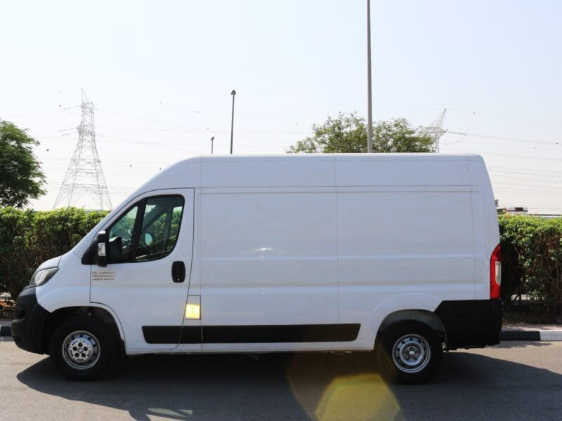 Peugeot Boxer L2H2 SHORT 2023