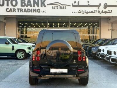 2023 Land Rover Defender 110 SE