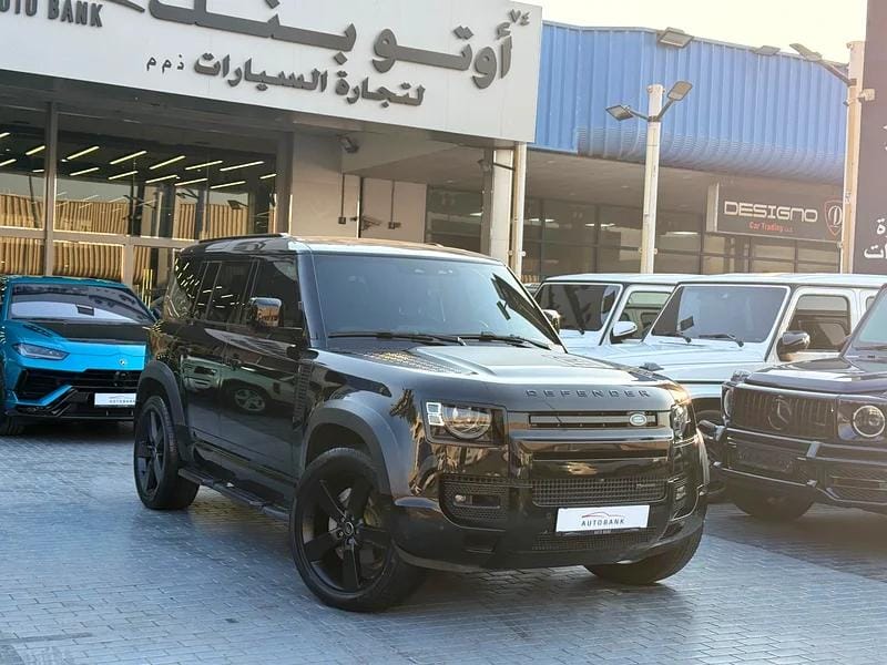 2023 Land Rover Defender 110 SE