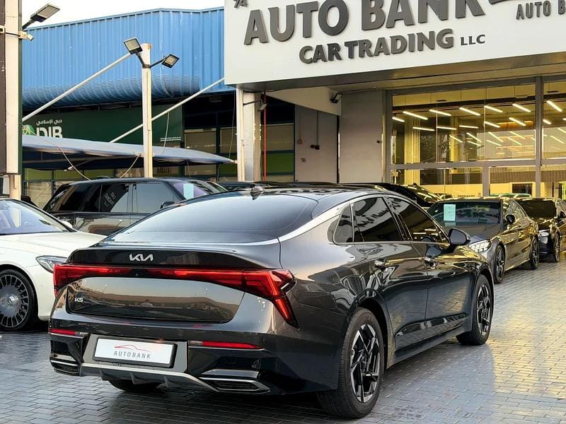2024 Kia K5 GT-Line