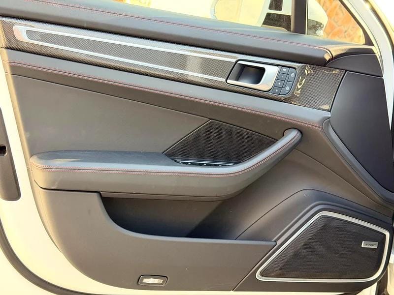 2023 Porsche Panamera GTS