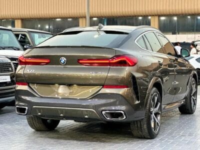 2021 BMW X6 xDrive40i