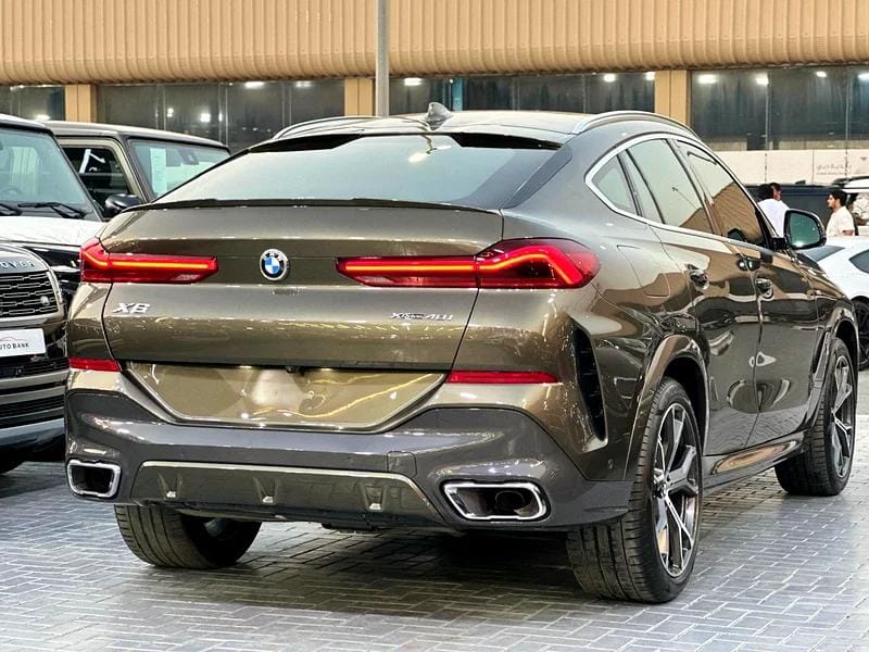 2021 BMW X6 xDrive40i