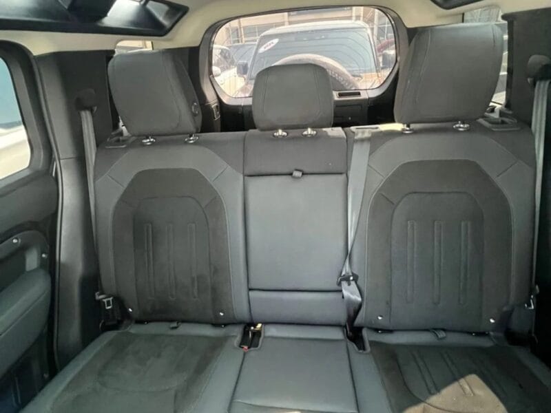 Land Rover Defender 2020 P400 110 SE 3.0L (5-Seater)/V6