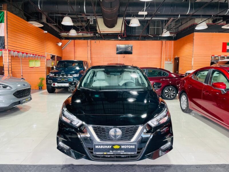 Nissan Sunny Black 2022