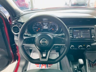 Nissan Kicks Red 2018