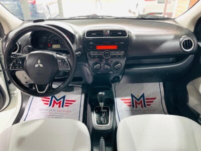 Mitsubishi Attrage White 2022