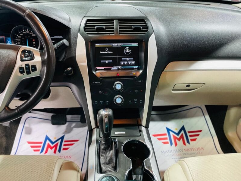 Ford Explorer XLT Silver 2015