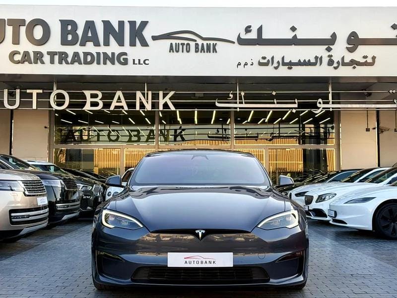 2023 Tesla Model S Plaid