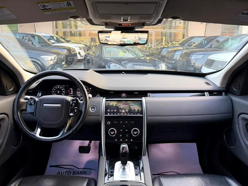 2020 Land Rover Discovery Sport SE
