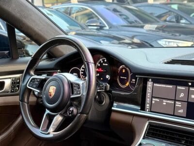 2017 Porsche Panamera Turbo