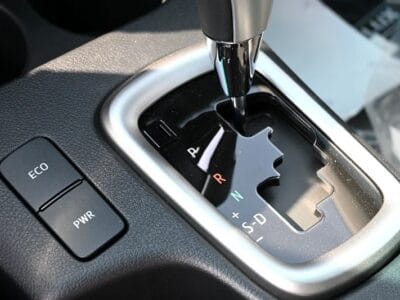 2025 Toyota Hilux SR5