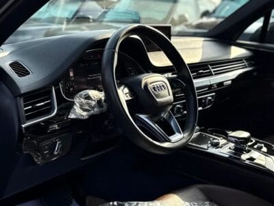 2019 Audi Q7 45 TFSI S-Line Quattro