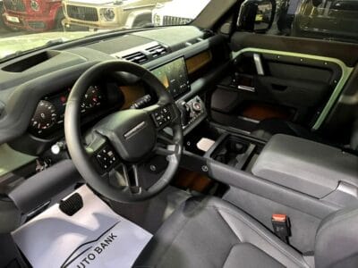 2023 Land Rover Defender 110 HSE