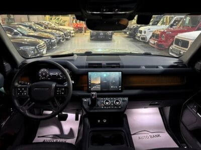 2023 Land Rover Defender 110 HSE