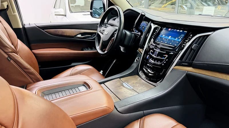 2020 Cadillac Escalade Luxury