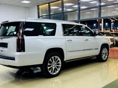 2020 Cadillac Escalade Luxury