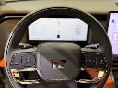 2025 Rox 01 Other White